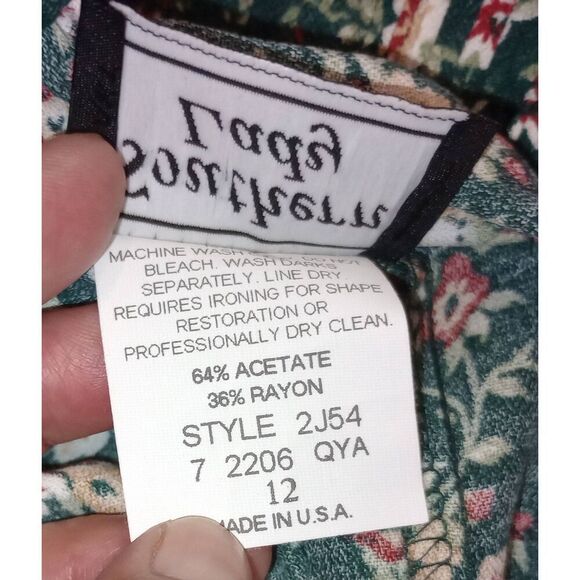 Southern lady dark green, floral maxi skirt. Size 12 - Picture 6 of 6